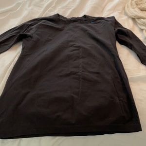 Men’s lulu shirt